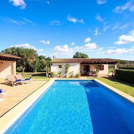 Cosy For 4 People By Renthousing Vila *