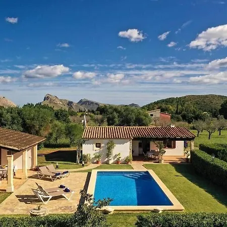 Vila Cosy For 4 People By Renthousing *